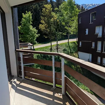 4 Pers Au Pied Des Pistes Avec Balcon - Fr-1-557-13 Apartment *